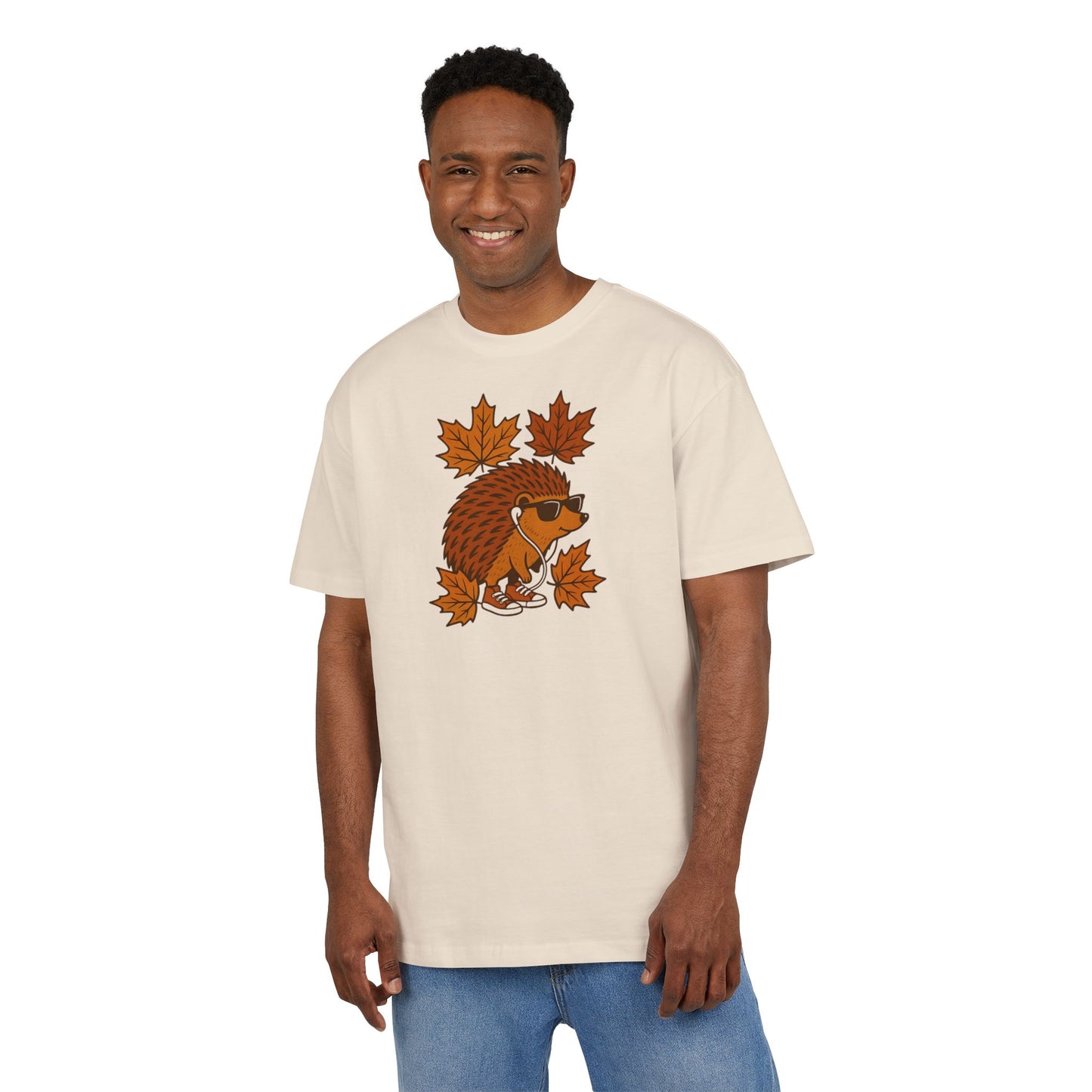 Herbst Igel T-Shirt (Brustprint) – Lustiges Cartoon Design mit Sonnenbrille, Kopfhörern & Ahornblättern