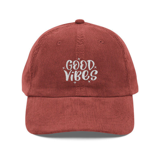 Good Vibes Cord Cap – Retro Cord Basecap mit Stickerei - Good Vibes, Gift for Friends, Relaxed Fashion