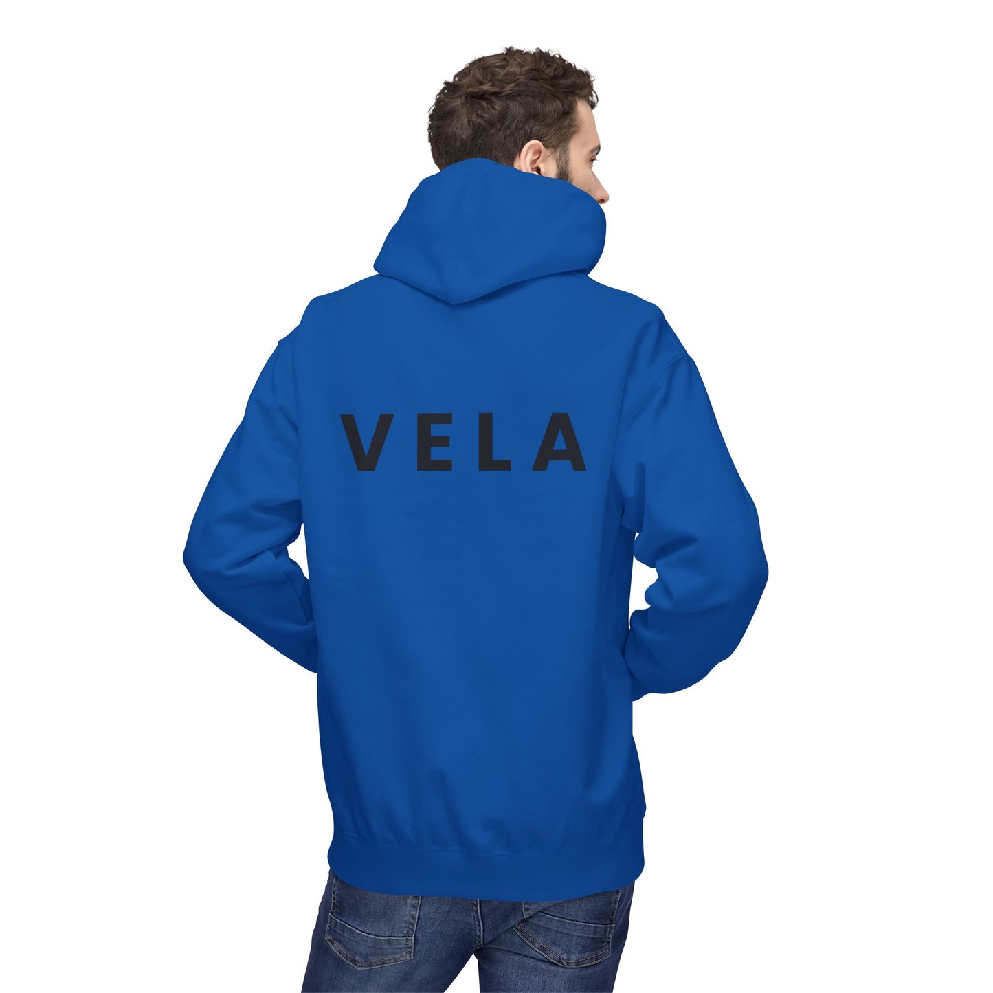 VELA Hoodie (Rückenprint) – Unisex Midweight Softstyle Fleece | Nachhaltige Streetwear mit Komfort & Stil