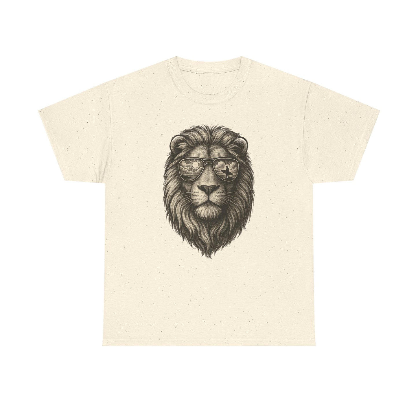 Surfer-Löwe T-Shirt (Brustprint) – Retro Sonnenbrillen Motiv | Cooles Sommer Design für Strandfans & Abenteurer