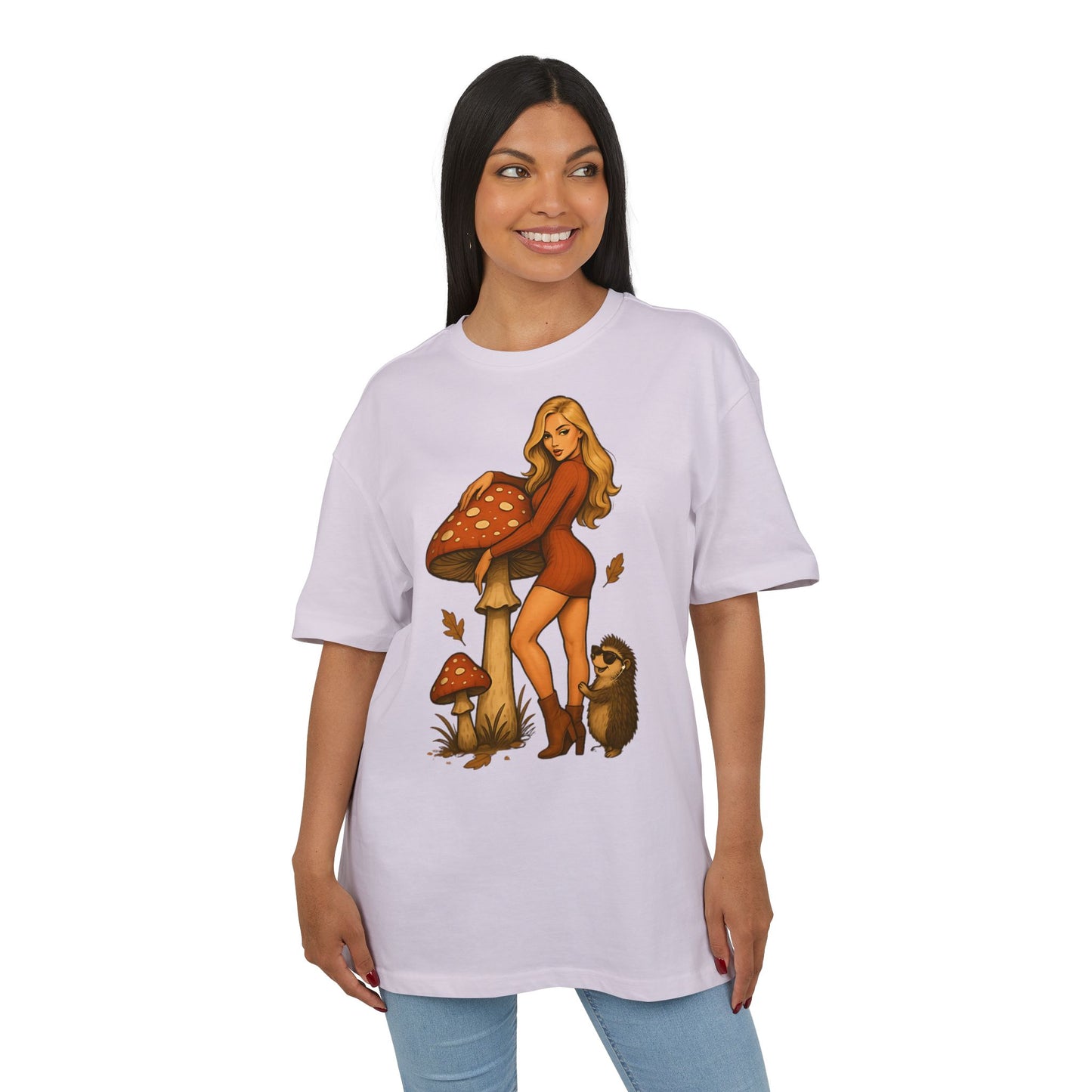 Vintage Pilz Fee & Igel Cartoon (Brustprint) – Retro Waldmotiv T-Shirt für Natur- & Pilzliebhaber