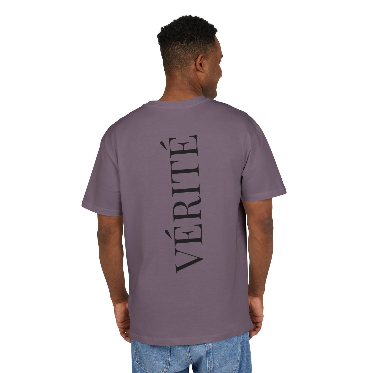 Stylisches T-Shirt mit Aufschrift ‘Vérité’ (Rückenprint) – Minimalistisches Design für Modebewusste