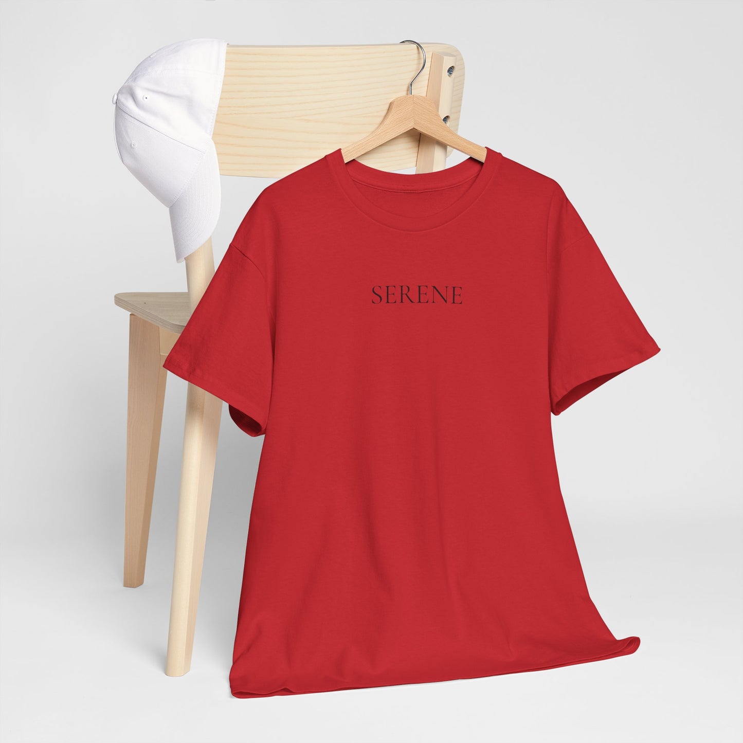 SERENE T-Shirt (Brustprint) – Unisex Heavy Cotton Tee | Nachhaltige Streetwear aus 100% Baumwolle