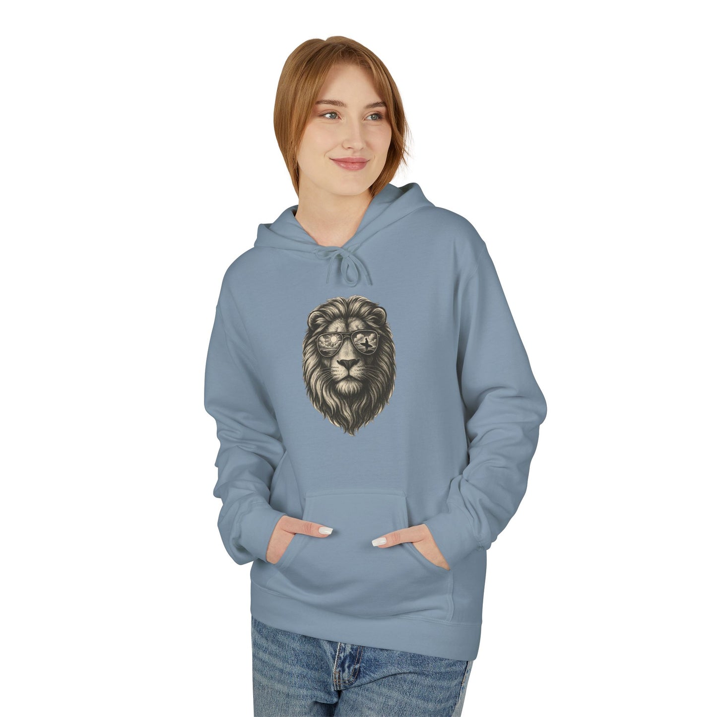 Löwe mit Sonnenbrille Hoodie (Brustprint) – Stylischer Unisex Kapuzenpullover mit Löwenmotiv für Tierfreunde & Streetwear-Fans