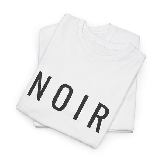 NOIR T-Shirt Unisex (Brustprint) – Nachhaltiges Heavy Cotton Tee aus 100% Baumwolle, Minimalistische Streetwear & Geschenkidee