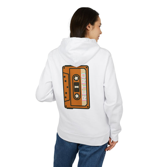 Retro Tape Hoodie (Rückenprint) – Stylischer Unisex Kapuzenpullover mit Kassettenmotiv & Schriftzug „Retro“ auf dem Rücken | Nostalgische Streetwear für Musikfans