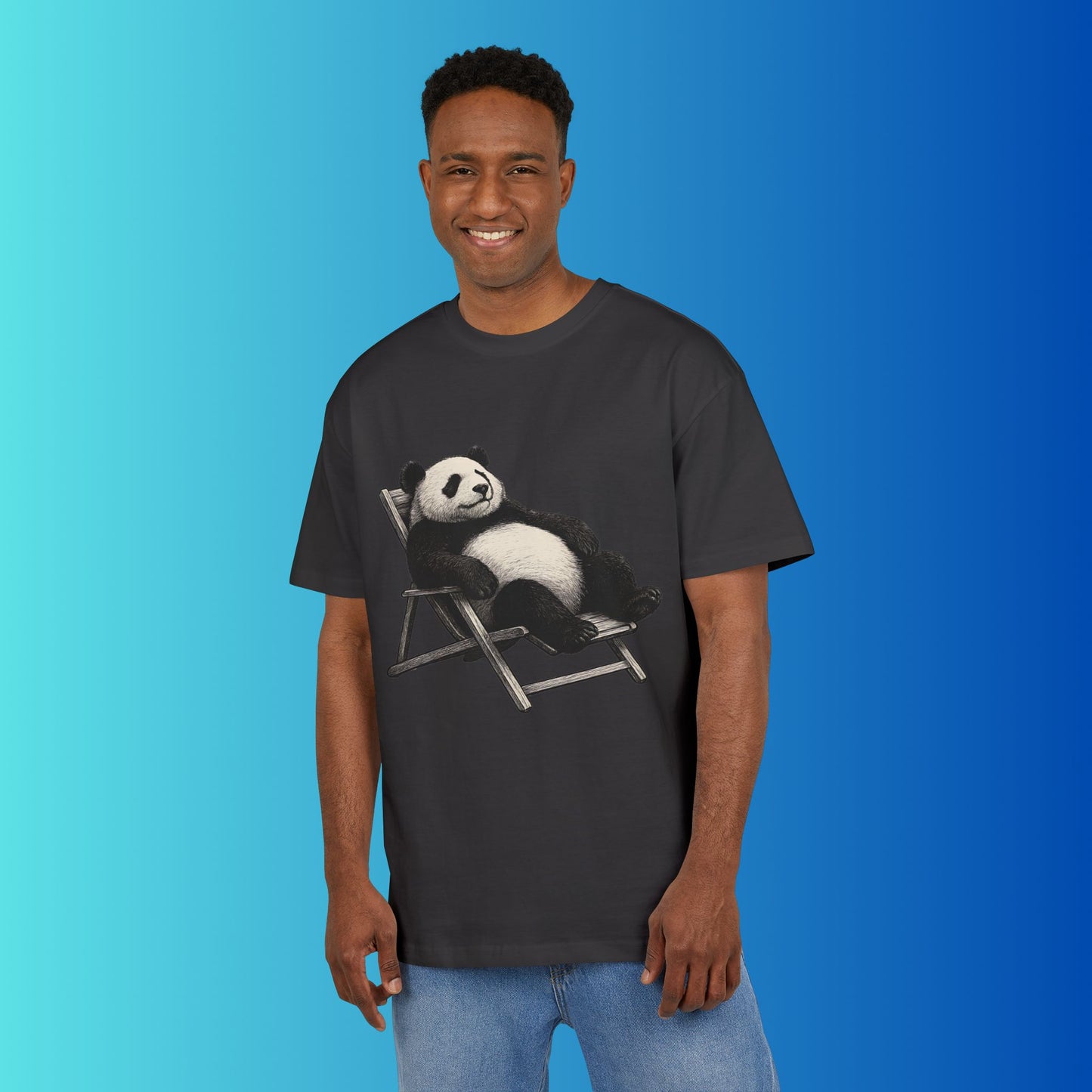 Chillender Panda (Brustprint) – Cooles Tiermotiv | Unisex Funshirt