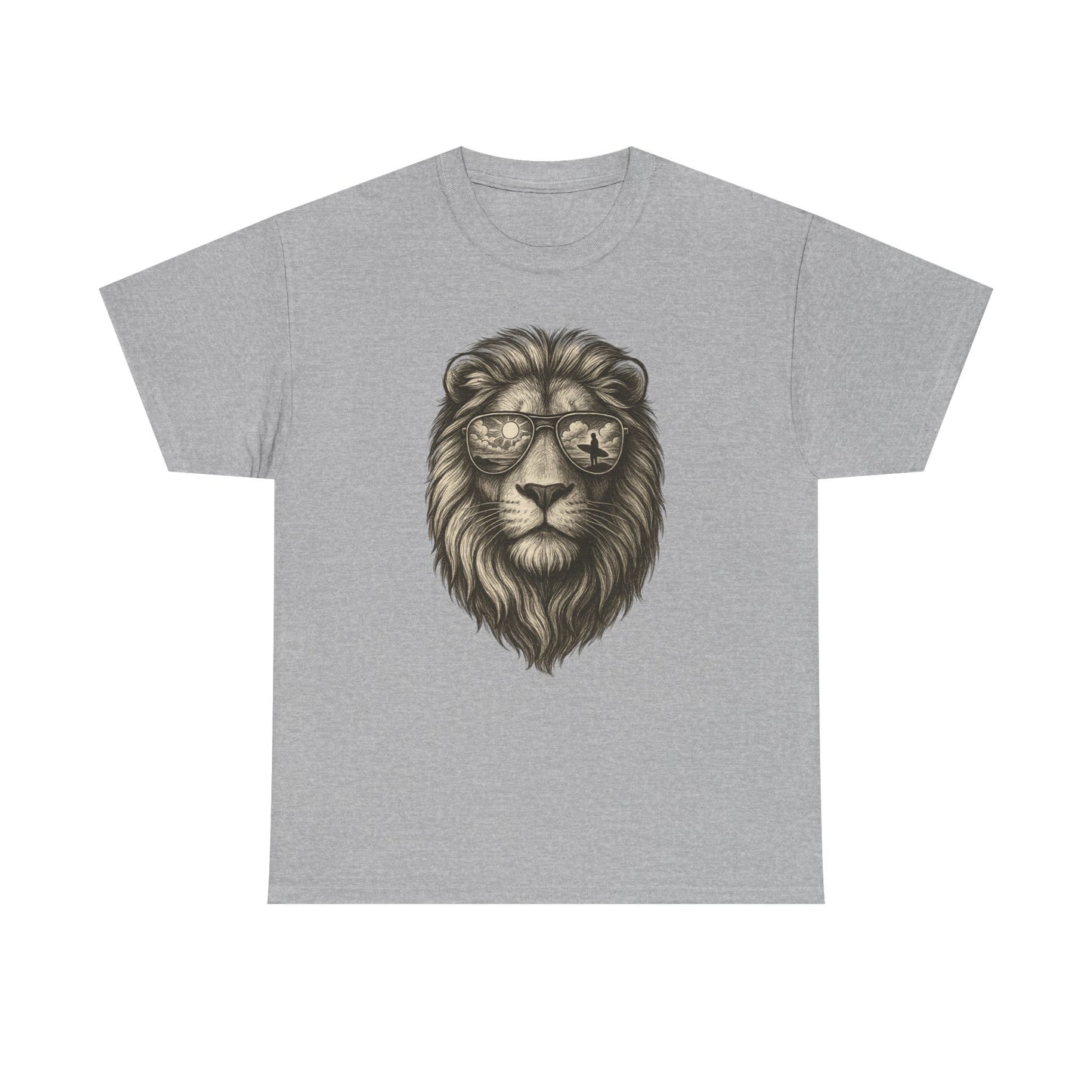Surfer-Löwe T-Shirt (Brustprint) – Retro Sonnenbrillen Motiv | Cooles Sommer Design für Strandfans & Abenteurer