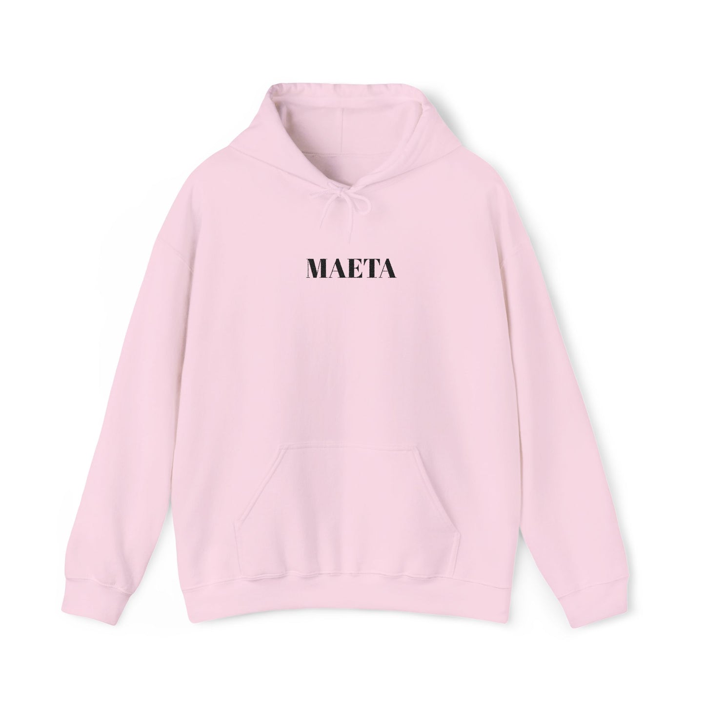 MAETA - Unisex Heavy Blend Hoodie mit großem Stickmotiv