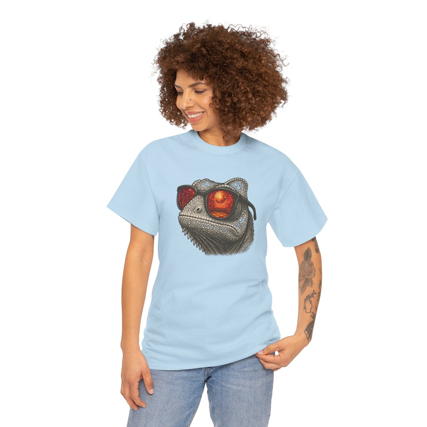 Chamäleon Disco T-Shirt (Brustprint) – Lustiges Tiermotiv mit Sonnenbrille | Retro Club Design für Tierfreunde & Festivalfans