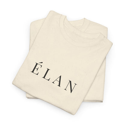 Élan Unisex Heavy Cotton T-Shirt (Brustprint) – Stilvolles Premium-Shirt aus 100 % Baumwolle für zeitlosen Look und Komfort