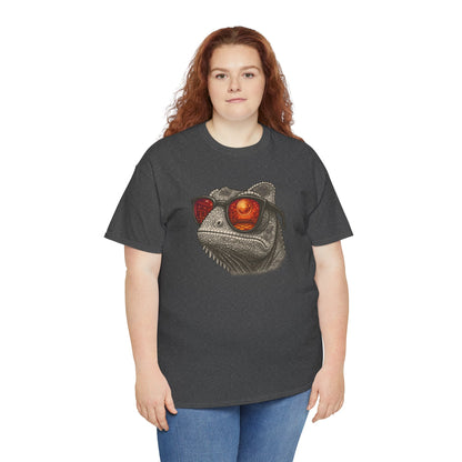 Chamäleon Disco T-Shirt (Brustprint) – Lustiges Tiermotiv mit Sonnenbrille | Retro Club Design für Tierfreunde & Festivalfans