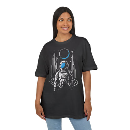 Futuristisches Astronauten T-Shirt (Brustprint) – Space Design mit Sci-Fi Skyline & Planet – Spacewear für Weltraum-Fans