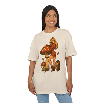 Vintage Pilz Fee & Igel Cartoon (Brustprint) – Retro Waldmotiv T-Shirt für Natur- & Pilzliebhaber