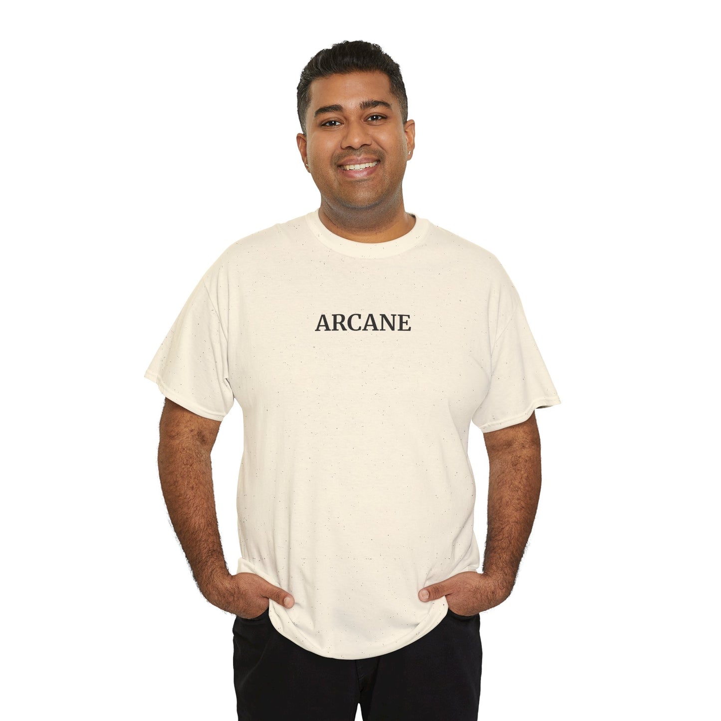 ARCANE T-Shirt (Brustprint) – Unisex Heavy Cotton Tee | Nachhaltige Streetwear aus 100% Baumwolle