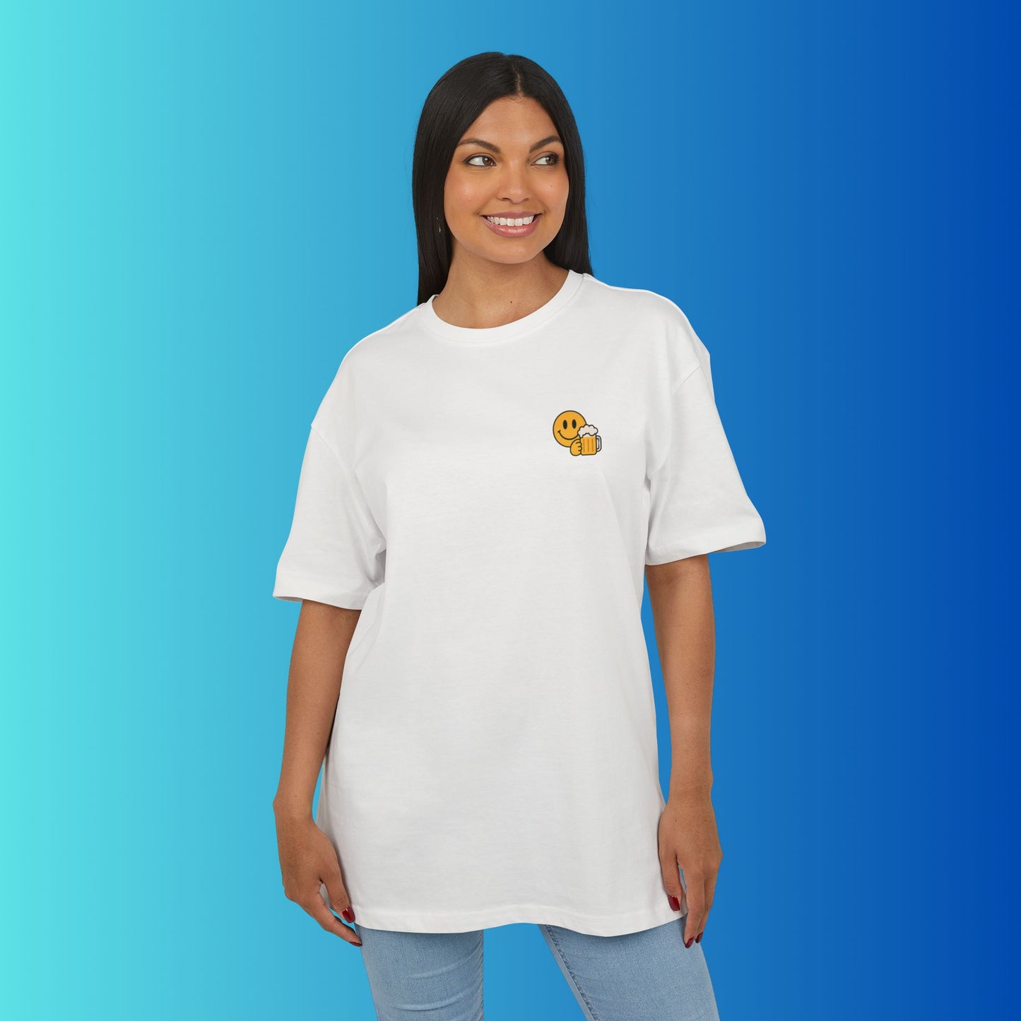 Smiley mit Bier (Brustprint) – Lustiges Party T-Shirt für Bierliebhaber | Unisex Funshirt