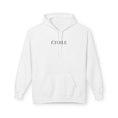 ETOILE Hoodie (Brustprint) – Unisex Midweight Softstyle Fleece | Nachhaltige Streetwear mit Komfort & Stil