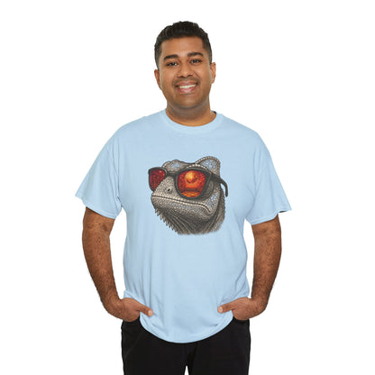 Chamäleon Disco T-Shirt (Brustprint) – Lustiges Tiermotiv mit Sonnenbrille | Retro Club Design für Tierfreunde & Festivalfans