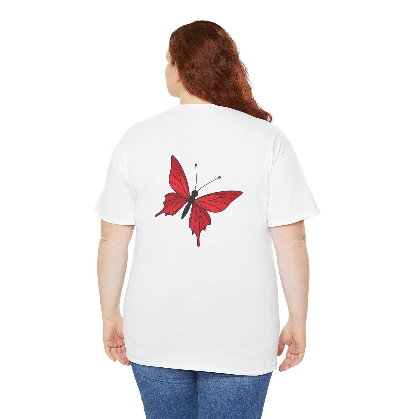 Roter Schmetterling T-Shirt Unisex – Ausdrucksstarkes Butterfly Design | Natur-inspiriertes Baumwollshirt für Damen & Herren