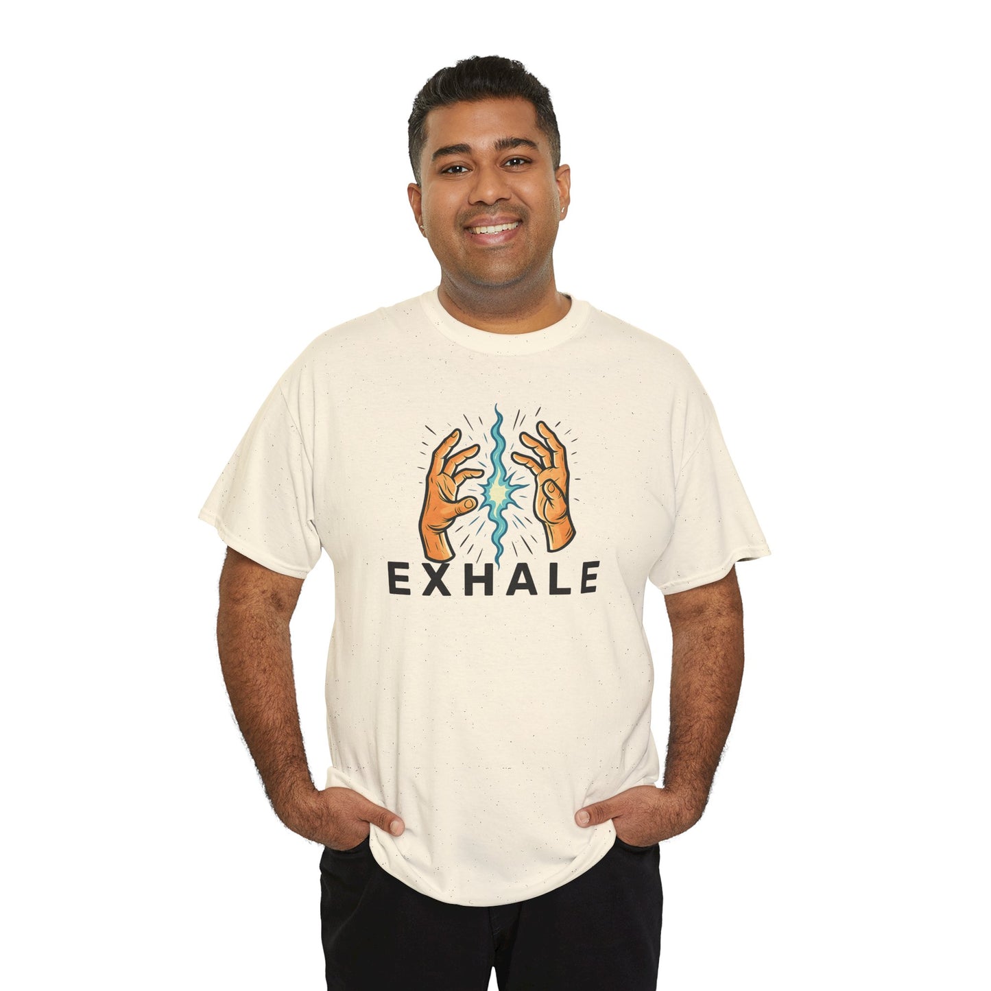 EXHALE T-Shirt (Brustprint) – Unisex Heavy Cotton Tee | Nachhaltige Streetwear mit Statement-Design