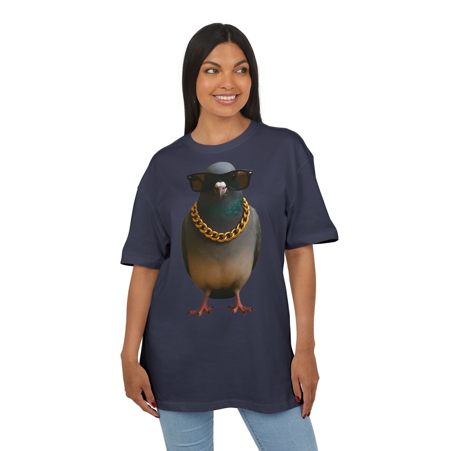 Streetstyle Taube T-Shirt (Brustprint) – Cooles Pigeon Design mit Sonnenbrille & Goldkette für Urban Vibes