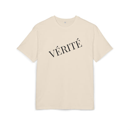 Stylisches T-Shirt mit Aufschrift ‘Vérité’ (Brustprint) – Minimalistisches Design für Modebewusste