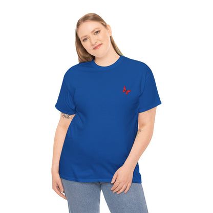 Roter Schmetterling T-Shirt Unisex – Ausdrucksstarkes Butterfly Design | Natur-inspiriertes Baumwollshirt für Damen & Herren