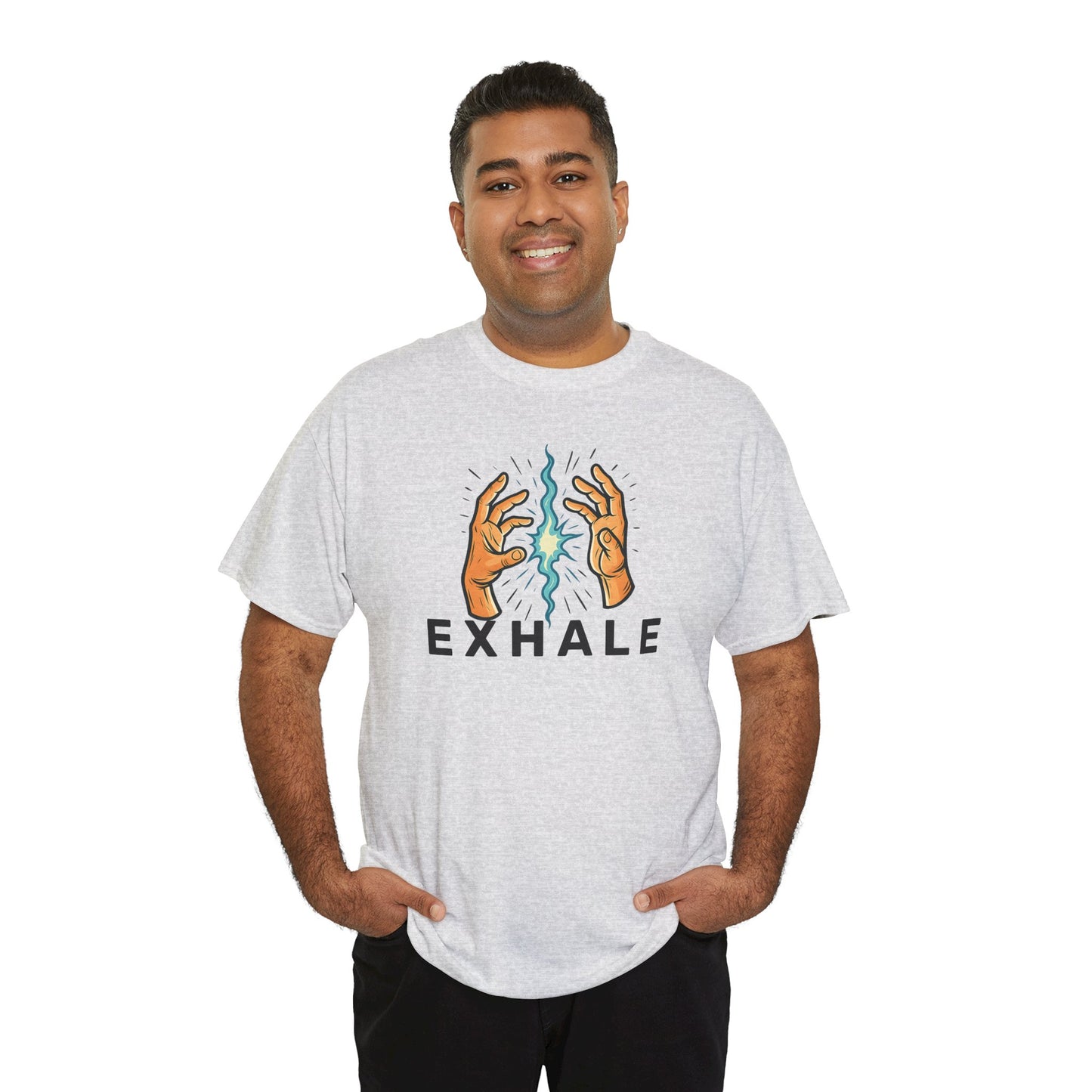 EXHALE T-Shirt (Brustprint) – Unisex Heavy Cotton Tee | Nachhaltige Streetwear mit Statement-Design