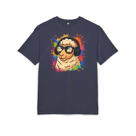 Cooles Schaf T-Shirt (Brustprint) – Lustiges Streetwear Shirt mit Kopfhörer-Schaf & Farbspritzer-Design | Unisex