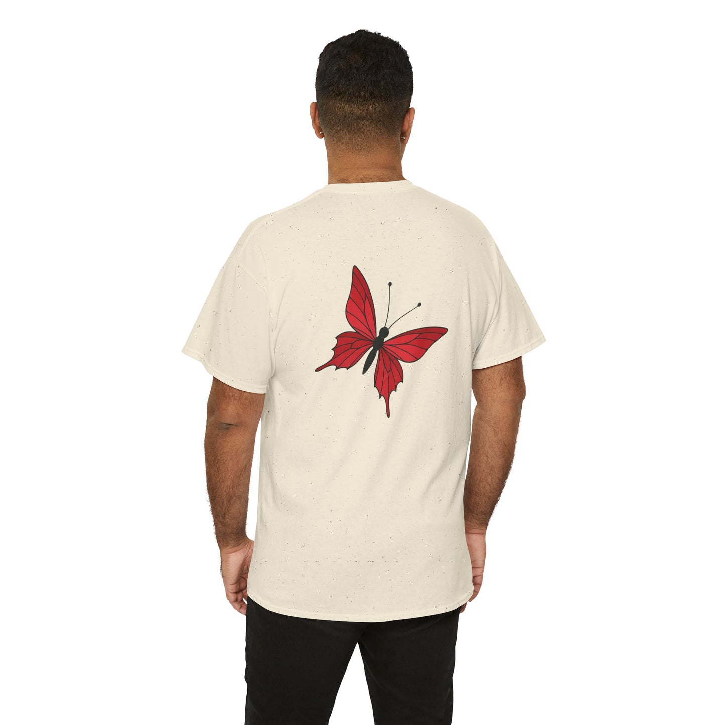 Roter Schmetterling T-Shirt Unisex – Ausdrucksstarkes Butterfly Design | Natur-inspiriertes Baumwollshirt für Damen & Herren