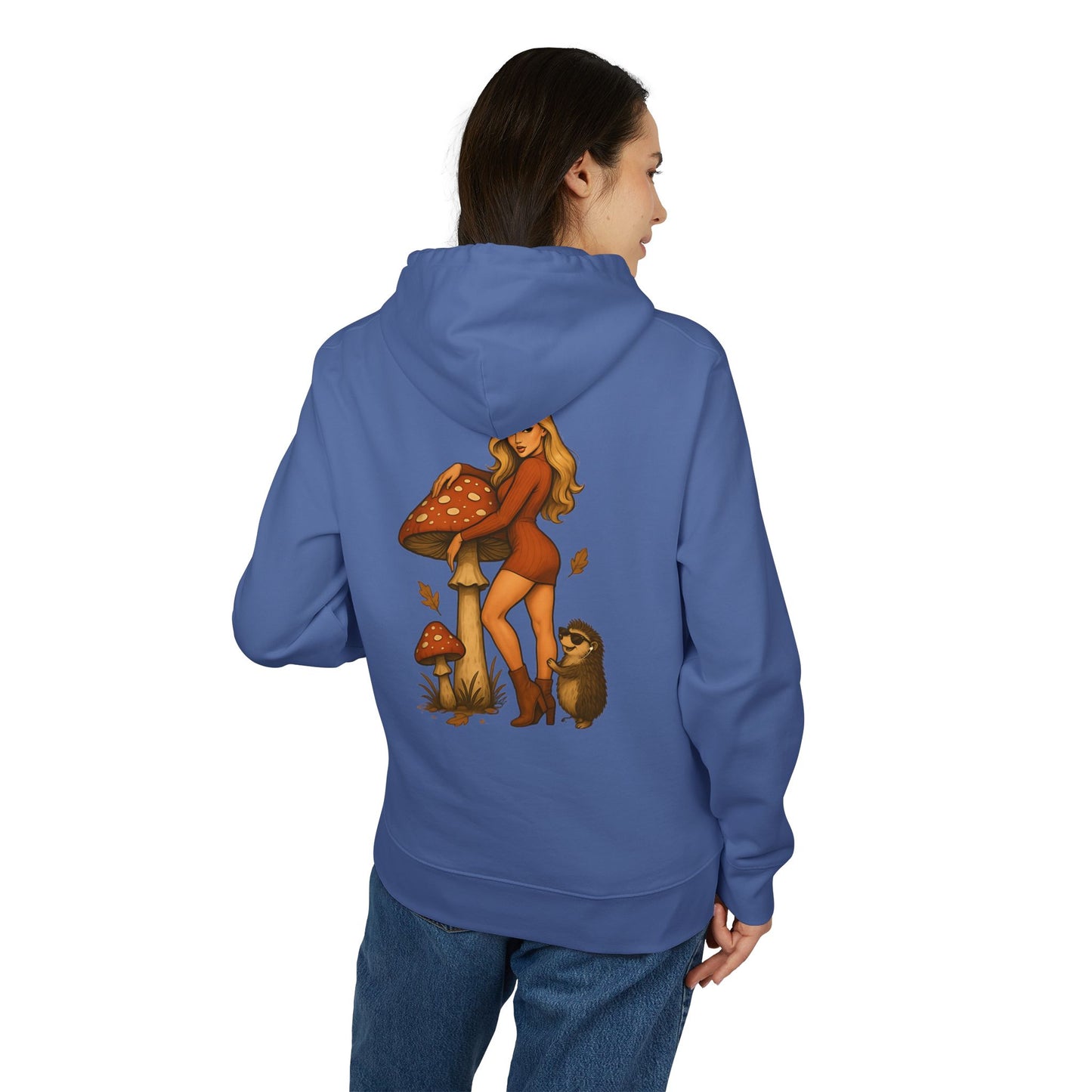 Vintage Pilz Fee & Igel Hoodie (Rückenprint) – Retro Waldmotiv Kapuzenpullover für Natur- & Pilzliebhaber