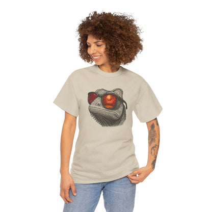 Chamäleon Disco T-Shirt (Brustprint) – Lustiges Tiermotiv mit Sonnenbrille | Retro Club Design für Tierfreunde & Festivalfans