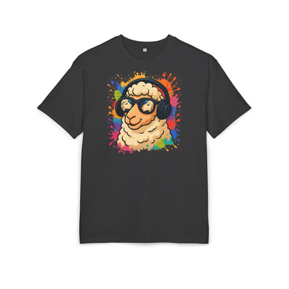 Cooles Schaf T-Shirt (Brustprint) – Lustiges Streetwear Shirt mit Kopfhörer-Schaf & Farbspritzer-Design | Unisex