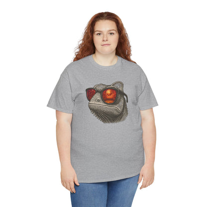 Chamäleon Disco T-Shirt (Brustprint) – Lustiges Tiermotiv mit Sonnenbrille | Retro Club Design für Tierfreunde & Festivalfans