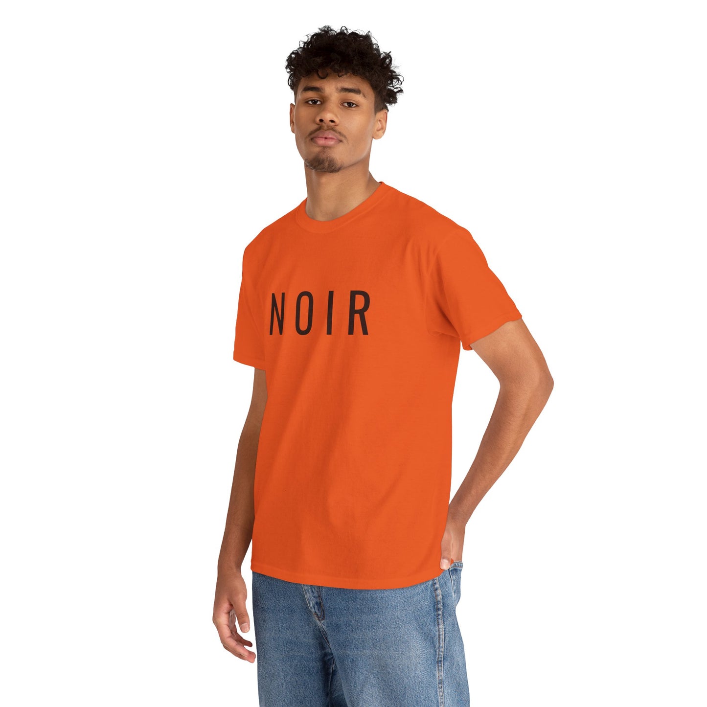 NOIR T-Shirt Unisex (Brustprint) – Nachhaltiges Heavy Cotton Tee aus 100% Baumwolle, Minimalistische Streetwear & Geschenkidee