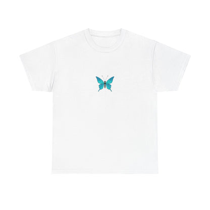 Blauer Schmetterling T-Shirt Unisex (Brustprint) – Farbintensives Butterfly Design | Natur-inspiriertes Shirt aus Baumwolle