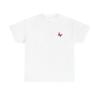 Roter Schmetterling T-Shirt Unisex – Ausdrucksstarkes Butterfly Design | Natur-inspiriertes Baumwollshirt für Damen & Herren