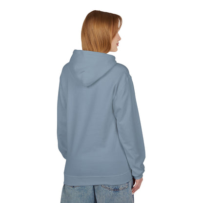 NOVA Hoodie Unisex (Brustprint) – Nachhaltiger Streetwear Kapuzenpullover aus Fleece mit Kängurutasche, Fair & OEKO-TEX zertifiziert