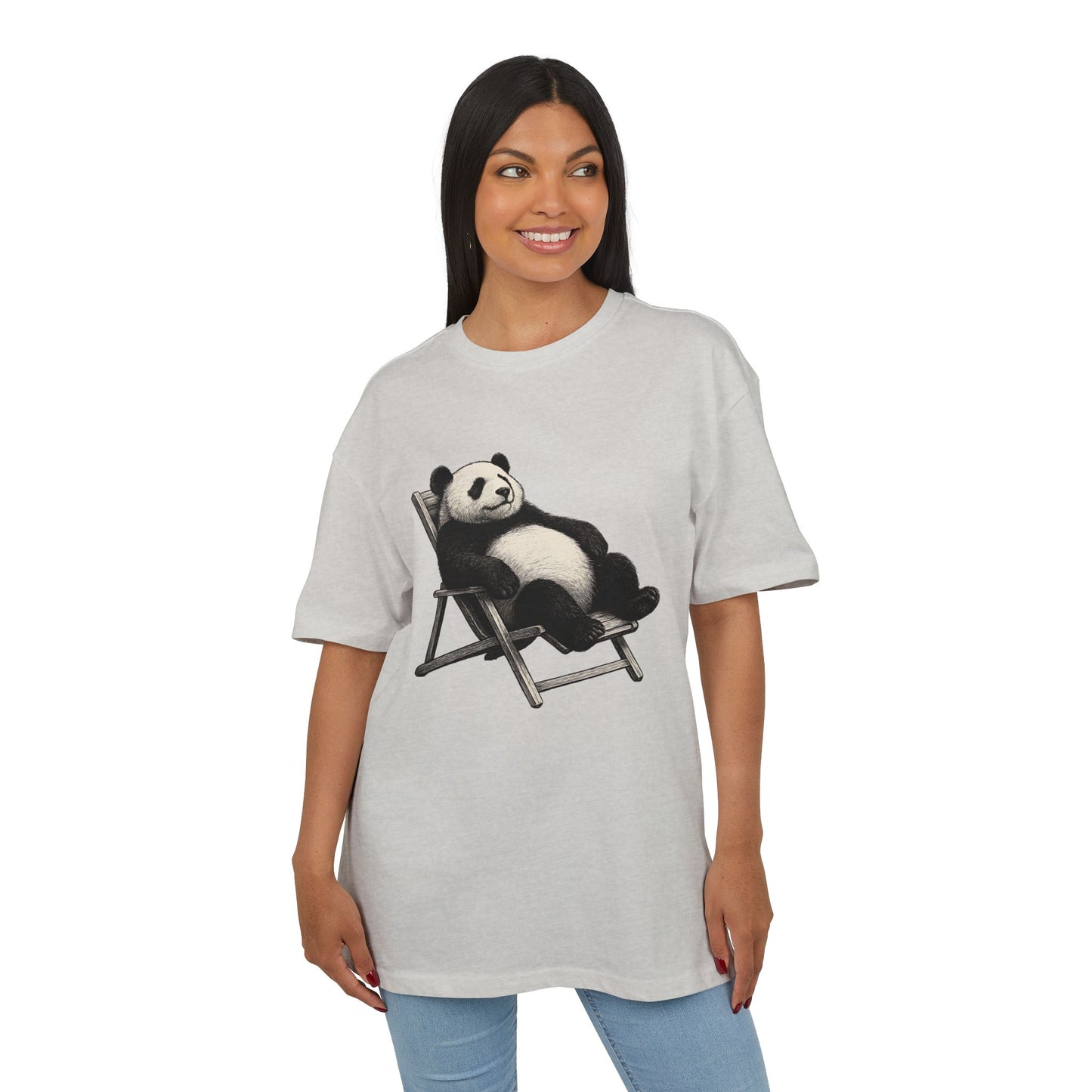 Chillender Panda (Brustprint) – Cooles Tiermotiv | Unisex Funshirt
