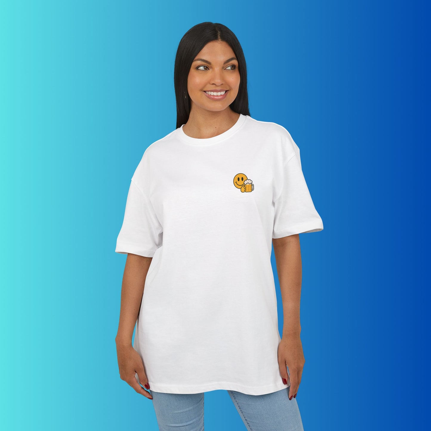 Smiley mit Bier (Brustprint) – Lustiges Party T-Shirt für Bierliebhaber | Unisex Funshirt