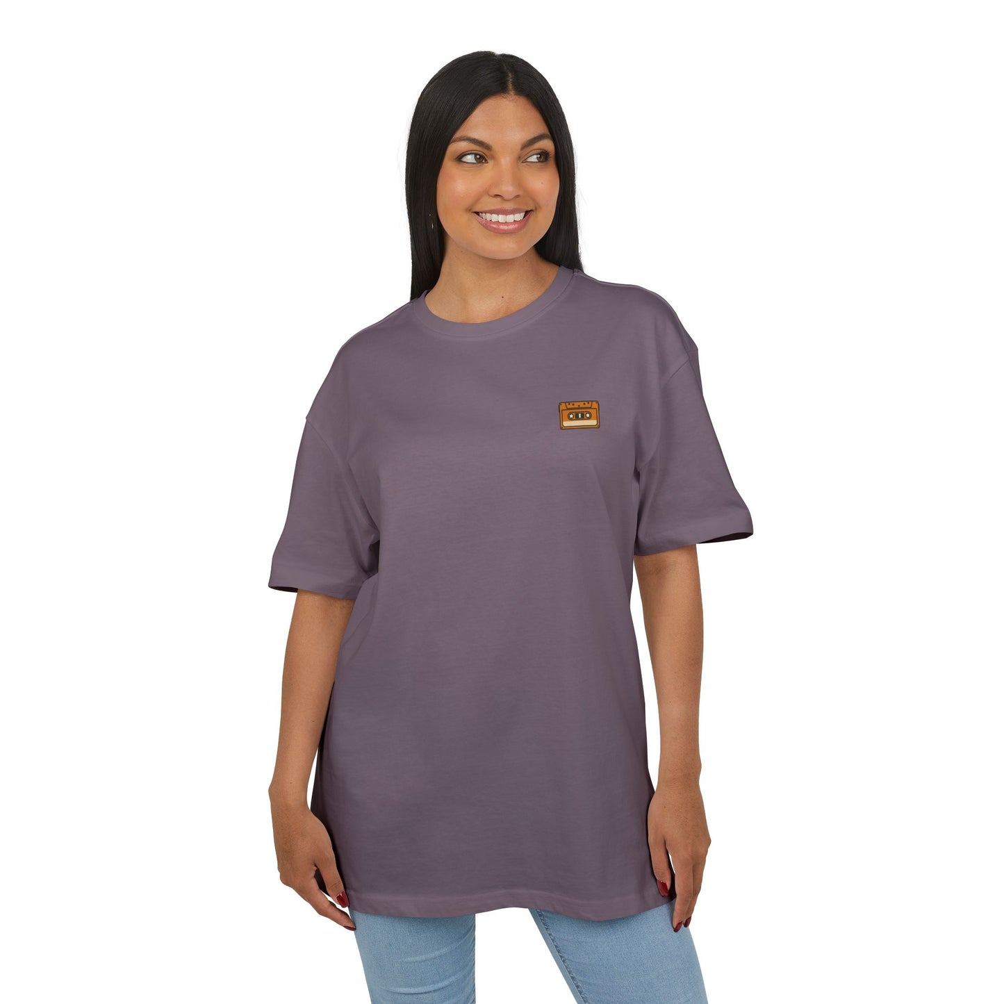 Retro Kassette T-Shirt (Brustprint) – Unisex Shirt mit Tape-Logo vorn & Bandsalat + TV Print hinten | Vintage Musik Design für Nostalgie-Fans