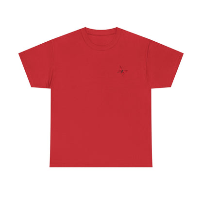 Roter Schmetterling T-Shirt Unisex – Ausdrucksstarkes Butterfly Design | Natur-inspiriertes Baumwollshirt für Damen & Herren