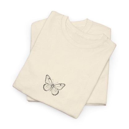 Schmetterling T-Shirt (Brustprint) – Stylisches Linienkunst-Design | Natur & Freiheit | Unisex Baumwolle