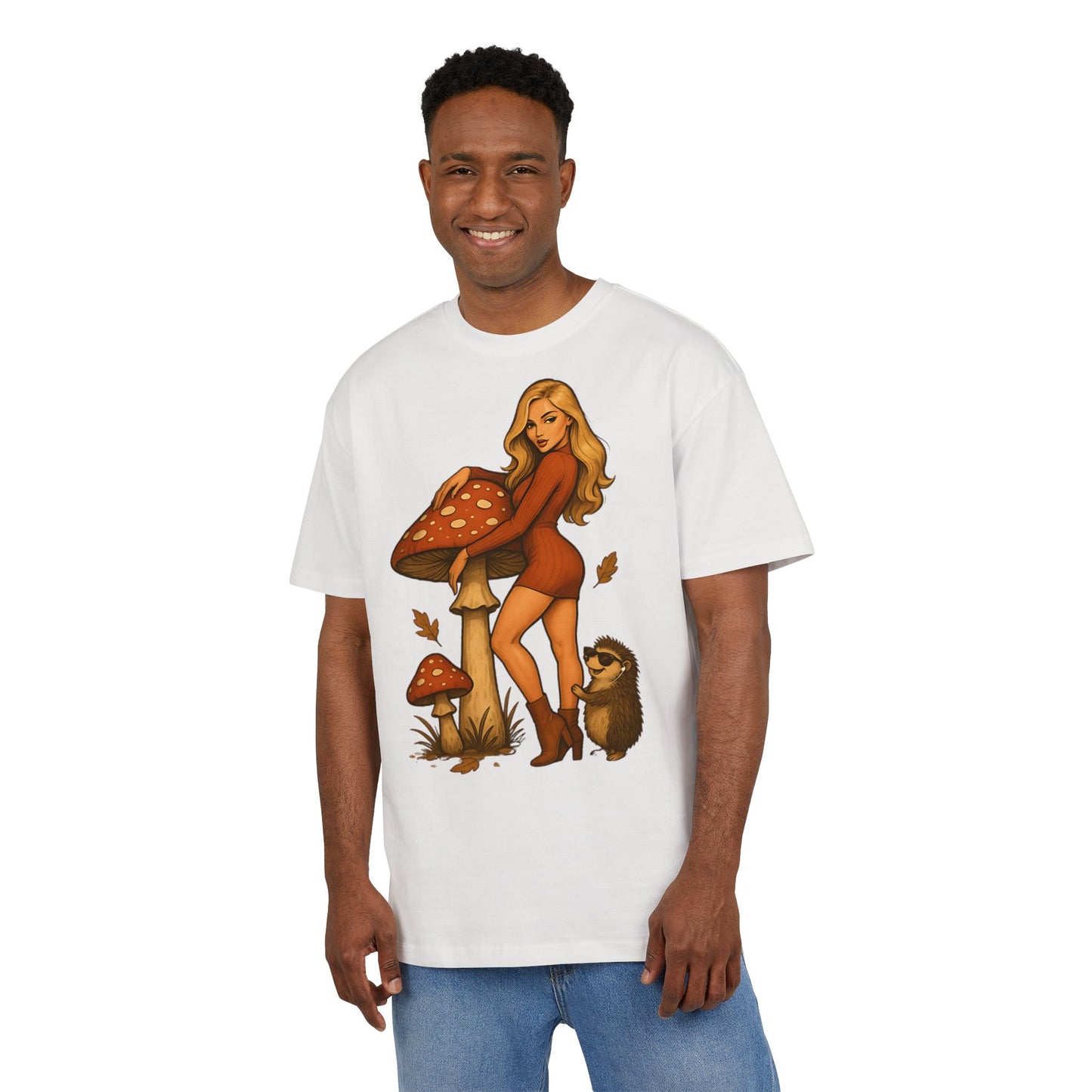 Vintage Pilz Fee & Igel Cartoon (Brustprint) – Retro Waldmotiv T-Shirt für Natur- & Pilzliebhaber