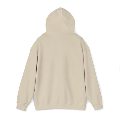 MAETA - Unisex Heavy Blend Hoodie mit großem Stickmotiv