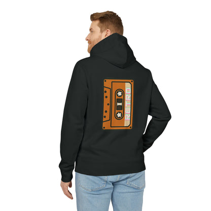 Retro Tape Hoodie (Rückenprint) – Stylischer Unisex Kapuzenpullover mit Kassettenmotiv & Schriftzug „Retro“ auf dem Rücken | Nostalgische Streetwear für Musikfans