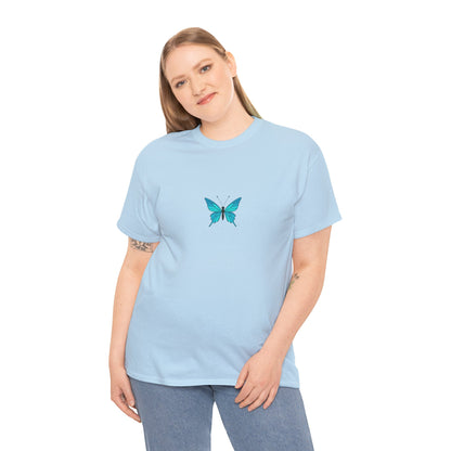 Blauer Schmetterling T-Shirt Unisex (Brustprint) – Farbintensives Butterfly Design | Natur-inspiriertes Shirt aus Baumwolle