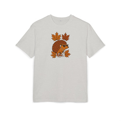 Herbst Igel T-Shirt (Brustprint) – Lustiges Cartoon Design mit Sonnenbrille, Kopfhörern & Ahornblättern
