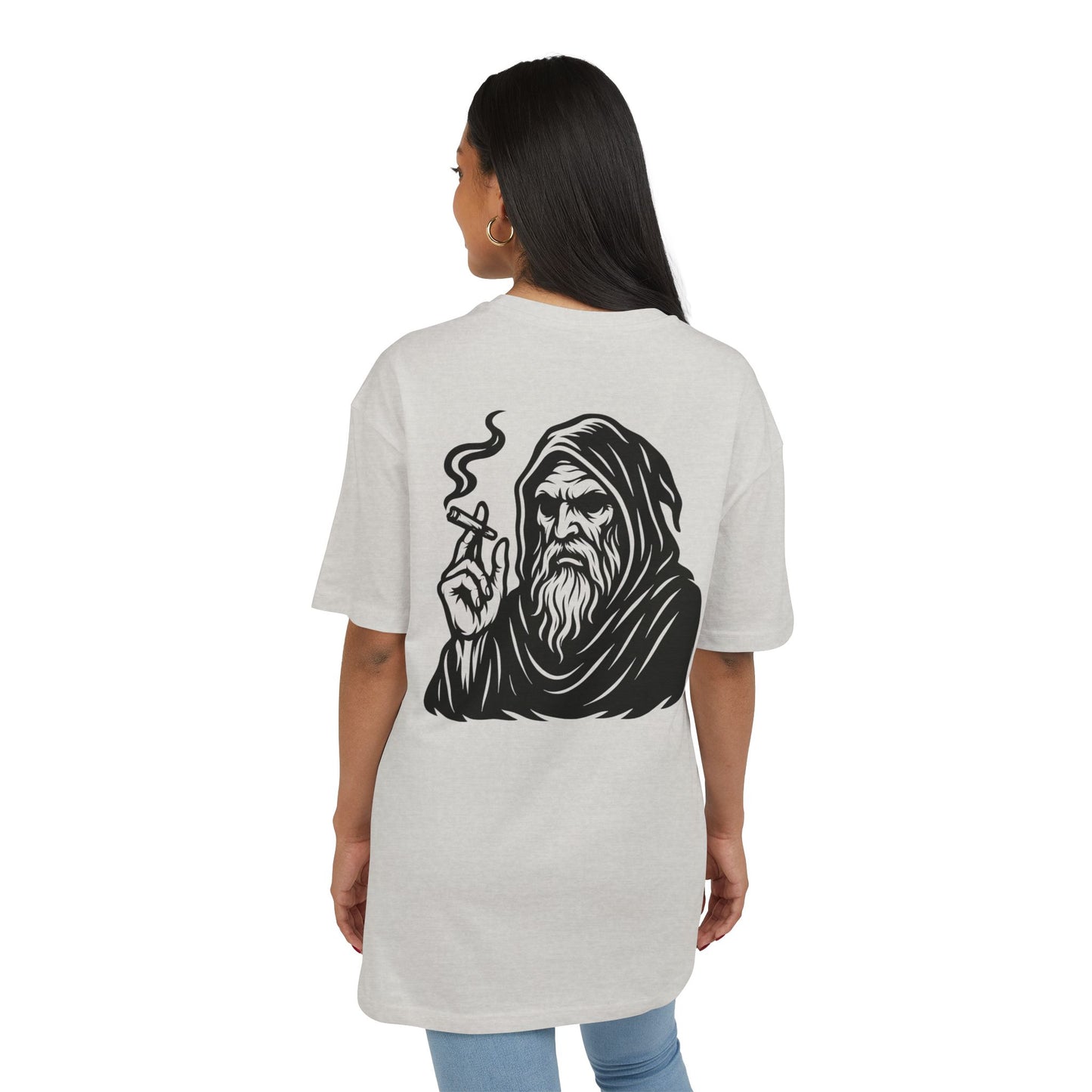 Mystic Wizard T-Shirt (Rückenprint)– Dunkler Magier mit Zigarre Motiv – Gothic Streetwear für Männer & Frauen