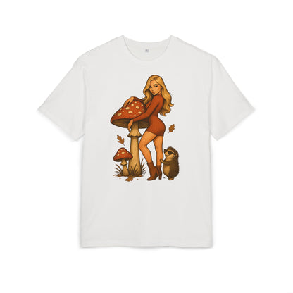 Vintage Pilz Fee & Igel Cartoon (Brustprint) – Retro Waldmotiv T-Shirt für Natur- & Pilzliebhaber